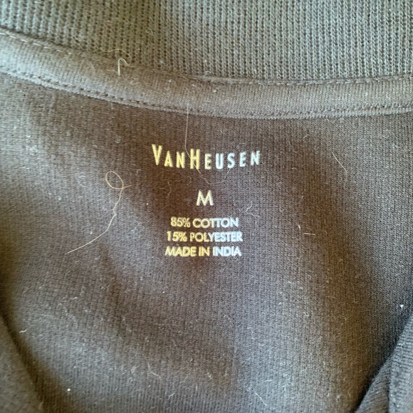 Van Heusen Quarter 1/4 Zip - Medium - Picture 4 of 4